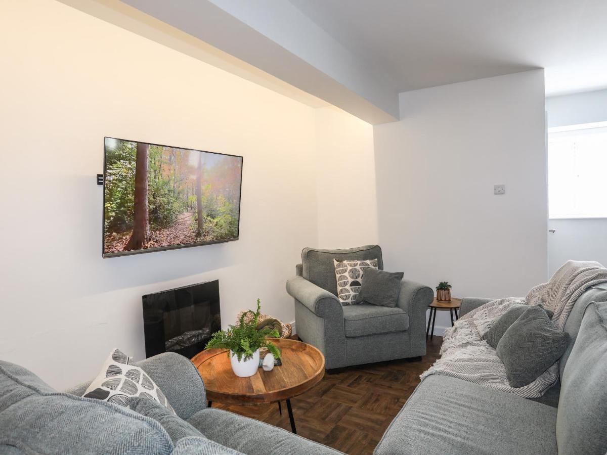 Y Goedwig Apartment Llanfairpwllgwyngyll Ngoại thất bức ảnh