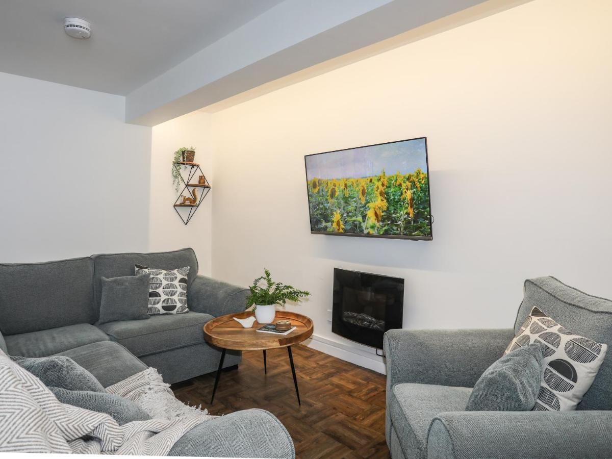 Y Goedwig Apartment Llanfairpwllgwyngyll Ngoại thất bức ảnh