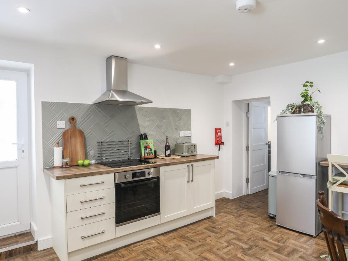 Y Goedwig Apartment Llanfairpwllgwyngyll Ngoại thất bức ảnh
