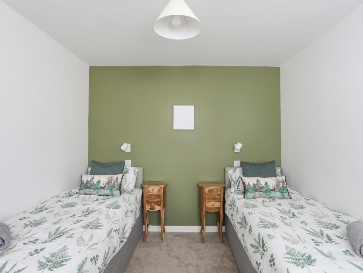 Y Goedwig Apartment Llanfairpwllgwyngyll Ngoại thất bức ảnh